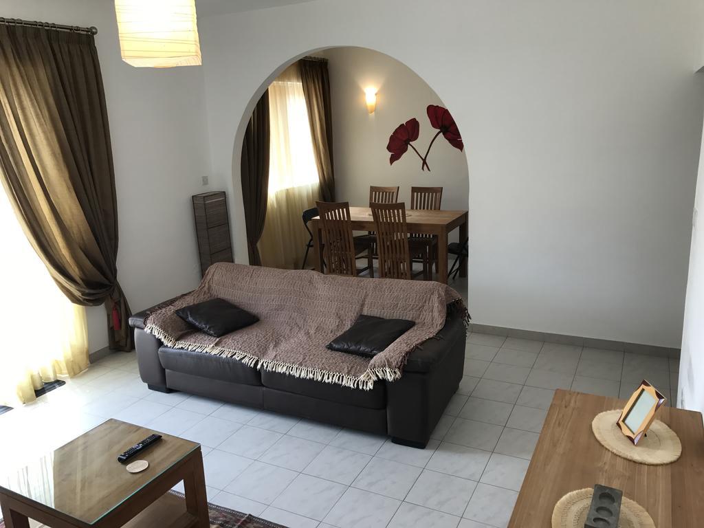 Swieqi Semi Detached Maisonette Saint Julian's Exterior foto
